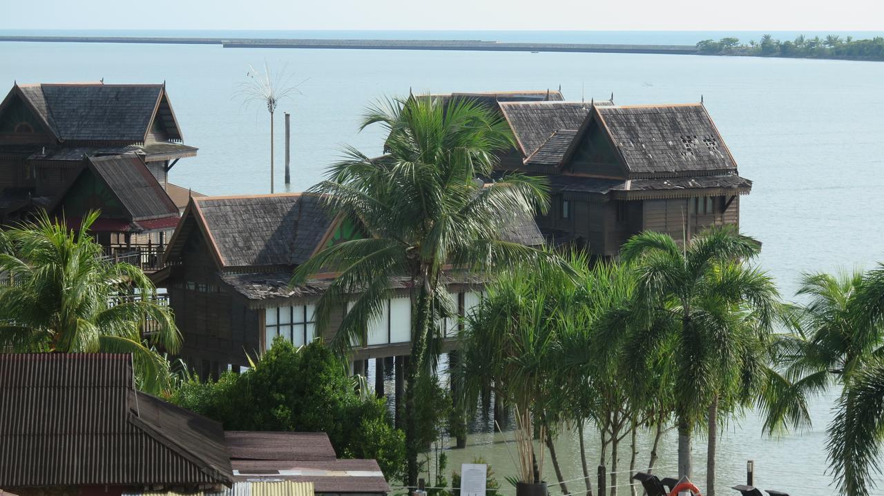 Langkawi Lagoon Resort Water Chalet Pantai Cenang  Eksteriør bilde